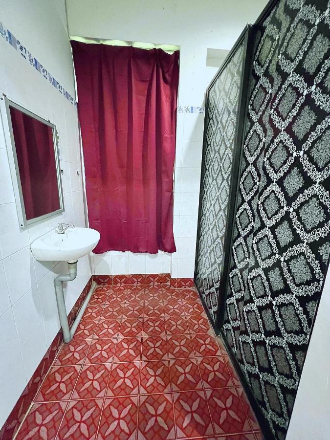 Mj Inn Ranau Exterior photo